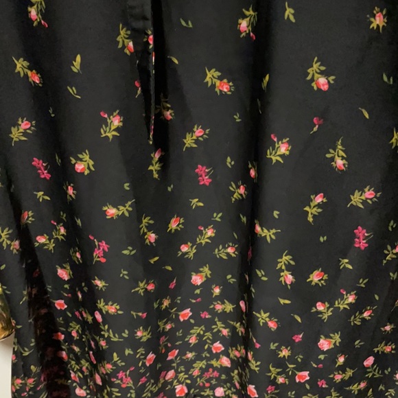 Old navy size small black dress with pink flowers - Picture 2 of 4